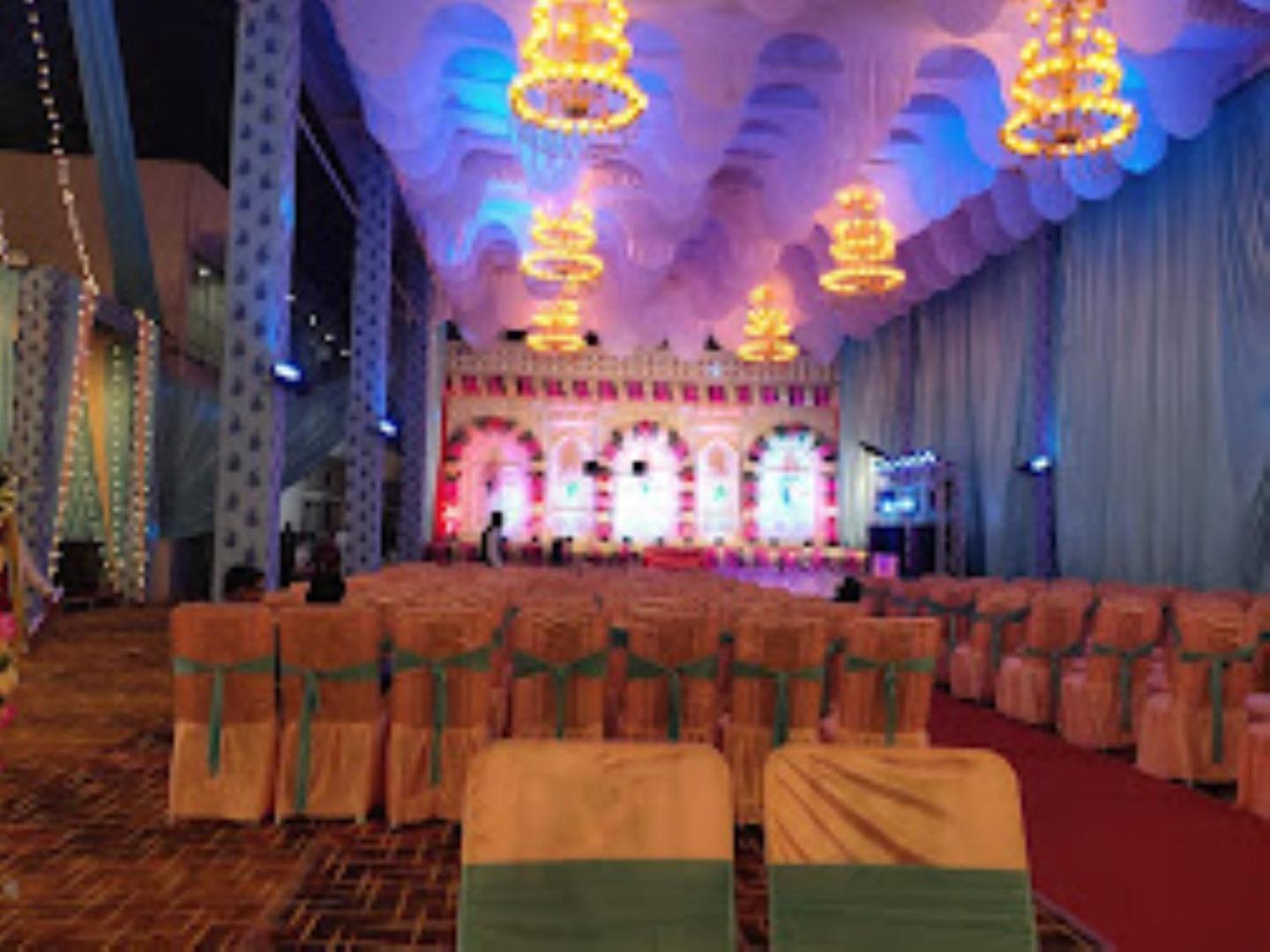 Guru Dev Palace Hotel & Lawn,Ayodhya Exterior photo